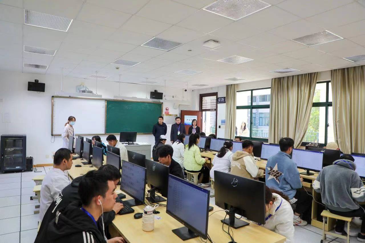 1700321916191182.jpg 1700321916191182.jpg