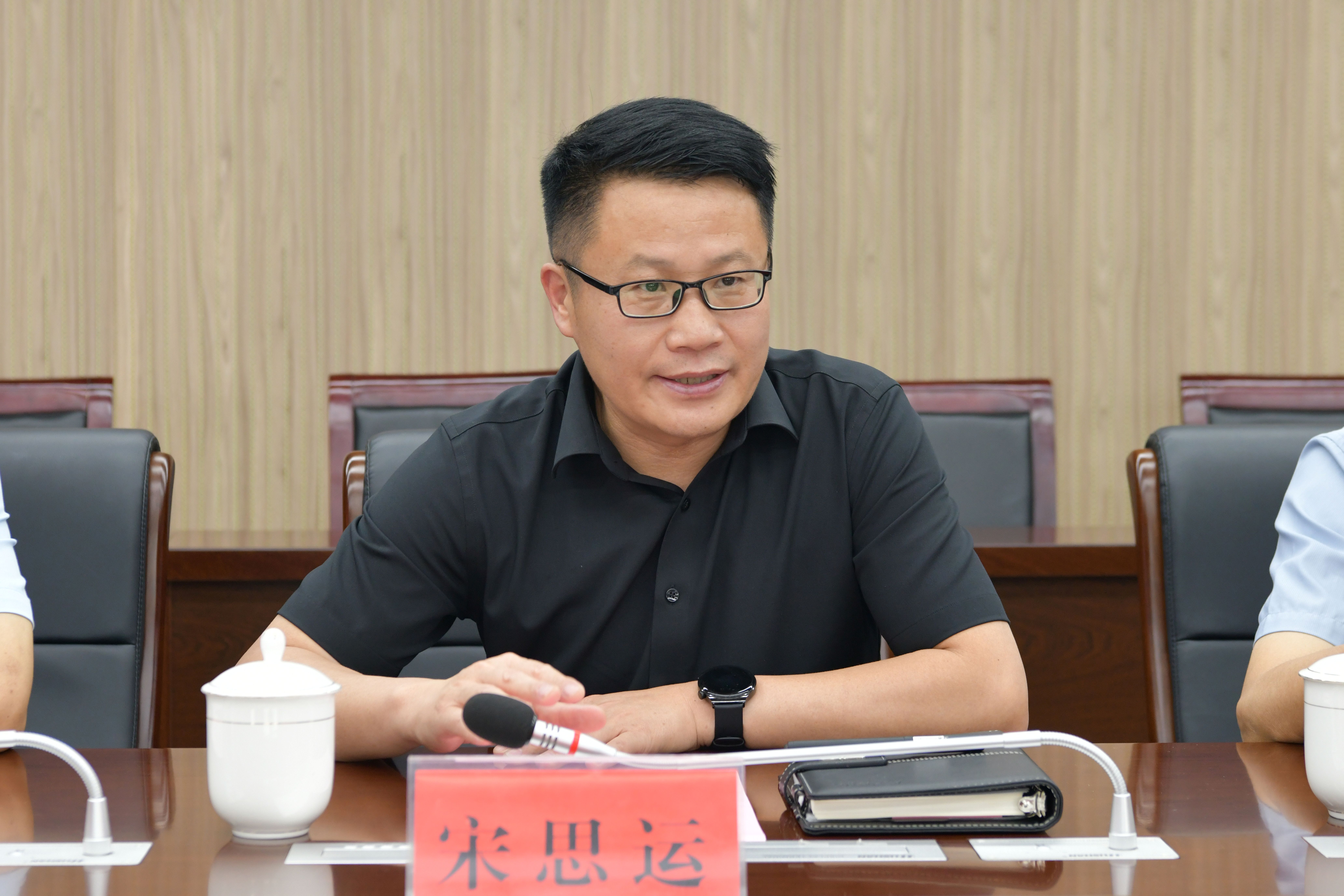 1747750176849892.jpg 1747750176849892.jpg