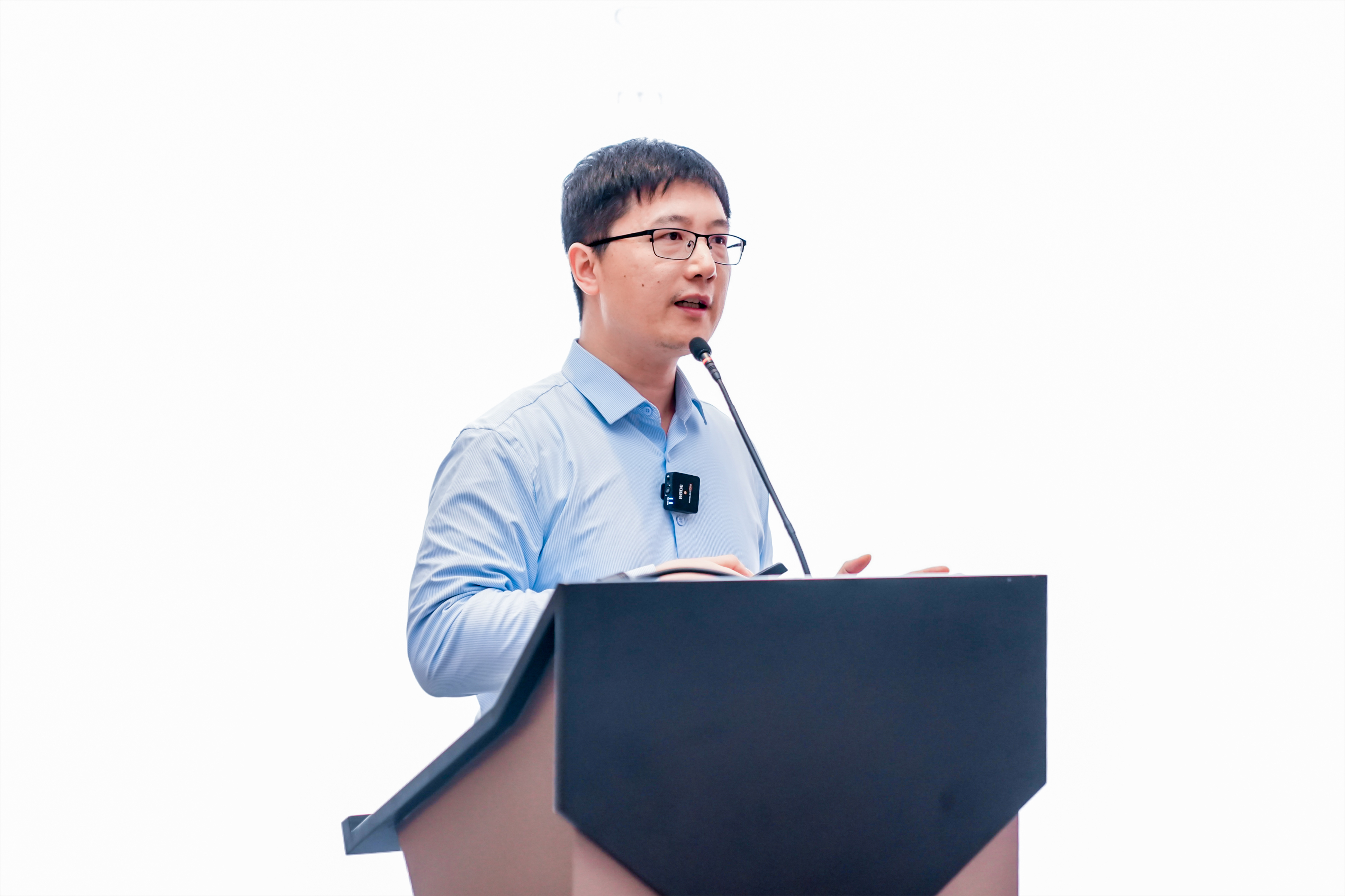 1765889357896566.jpg 1765889357896566.jpg